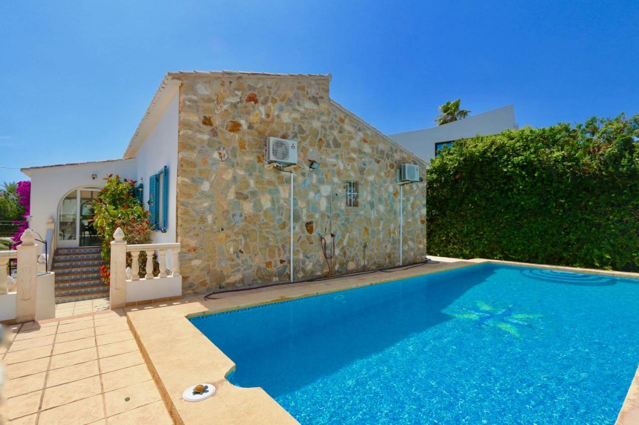Villa Calalga Сasa Frente A La Playa Con Piscina Privada Calpe Exterior foto